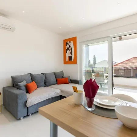 Luma Diklo - One Bedroom With Sea View Zára